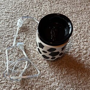 Pink Zebra Cow Patterned wax warmer